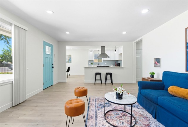 Detail Gallery Image 12 of 46 For 139 N Tahquitz, Hemet,  CA 92543 - 3 Beds | 2/1 Baths