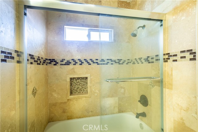 Detail Gallery Image 19 of 36 For 1100 Wardman Dr, Brea,  CA 92821 - 3 Beds | 2/1 Baths