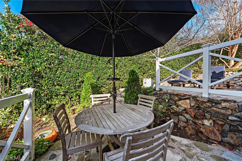 76bb5e6d 27d1 468a 8d9b 11eae65346ec