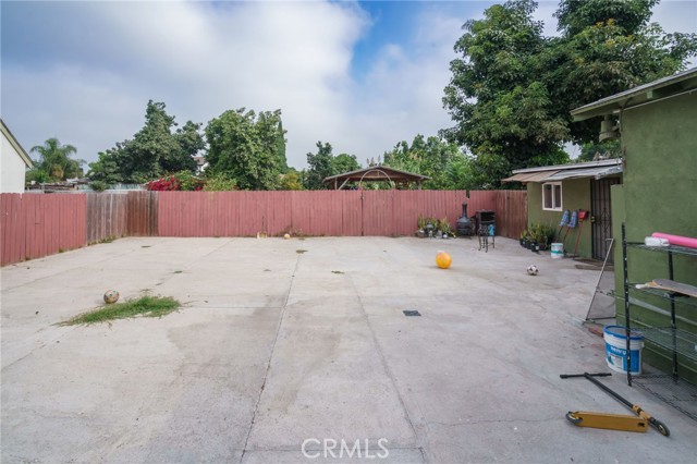 1007 E Kay Street, Compton CA: https://media.crmls.org/medias/76bbef2d-b230-44f0-a547-b173525cf791.jpg