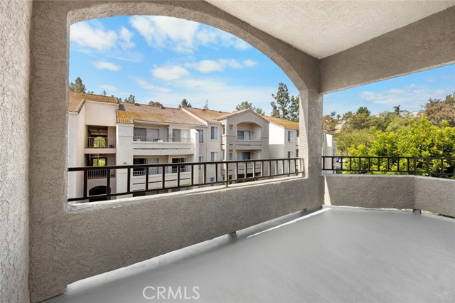 1995 Las Colinas Circle, Corona CA: https://media.crmls.org/medias/76bbf445-226f-4d2b-9898-dc8fefc8e196.jpg