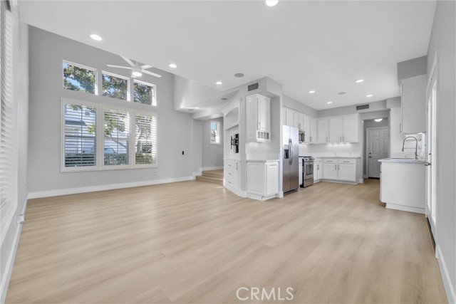 Detail Gallery Image 7 of 38 For 48 Half Moon Trl, Ladera Ranch,  CA 92694 - 3 Beds | 2/1 Baths