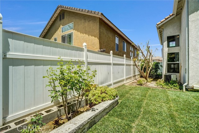 1191 S Silver Star Way, Anaheim Hills CA: https://media.crmls.org/medias/76bc1553-a797-4bb1-b7a3-0bc690f39cb6.jpg