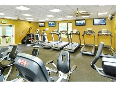 Detail Gallery Image 52 of 72 For 28911 Glen Ridge, Mission Viejo,  CA 92692 - 5 Beds | 4/1 Baths