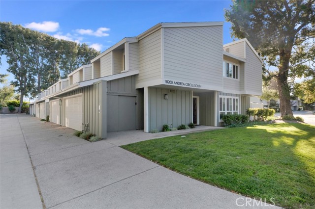 Detail Gallery Image 2 of 39 For 18200 Andrea Cir #6,  Northridge,  CA 91325 - 3 Beds | 2/1 Baths