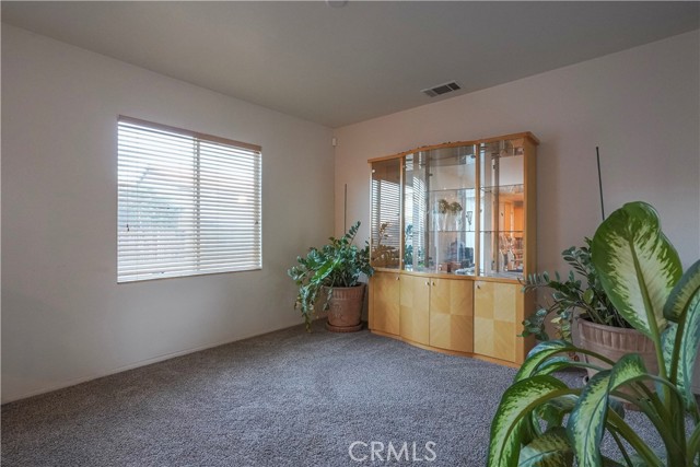 Detail Gallery Image 11 of 48 For 15133 Pasture, Victorville,  CA 92394 - 4 Beds | 2/1 Baths