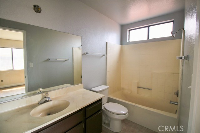 29748 Park City Avenue, Menifee CA: https://media.crmls.org/medias/76bde621-63f2-4eb3-a64c-37107505425d.jpg