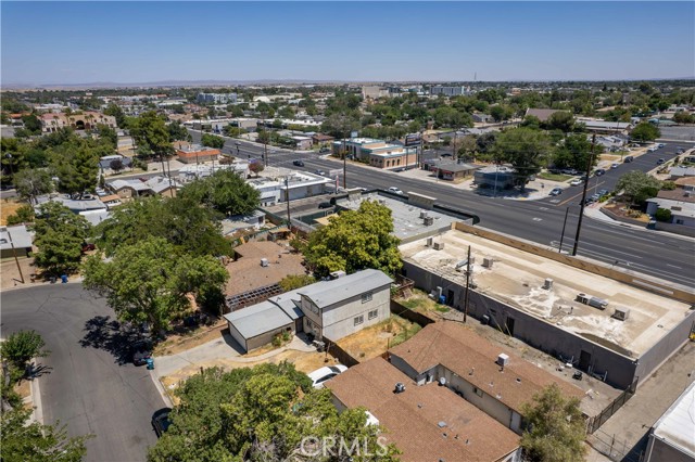 Detail Gallery Image 23 of 25 For 44538 Anvers Ave, Lancaster,  CA 93534 - 4 Beds | 2 Baths