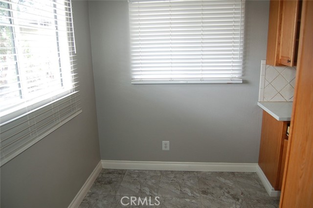 817 W 25th Street, San Bernardino CA: https://media.crmls.org/medias/76be7260-1689-45f9-8e9f-b8fe252dd33f.jpg