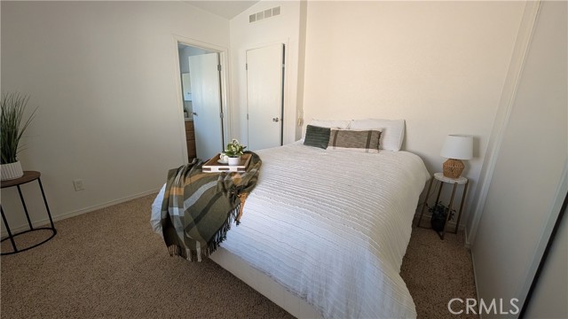 Detail Gallery Image 15 of 25 For 12147 Lakeland Rd #9,  Santa Fe Springs,  CA 90670 - 2 Beds | 2 Baths