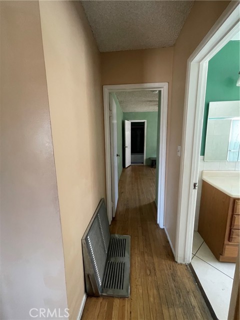 3509 Greenglade Avenue, Pico Rivera CA: https://media.crmls.org/medias/76c1b1a5-d2ef-4786-bf4f-342d16493aaf.jpg