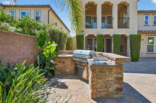 Detail Gallery Image 50 of 67 For 11680 Cetona Way, Porter Ranch,  CA 91326 - 4 Beds | 4 Baths