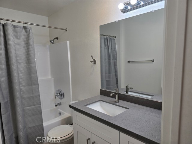 330 Cameron Place, 2 photo 10