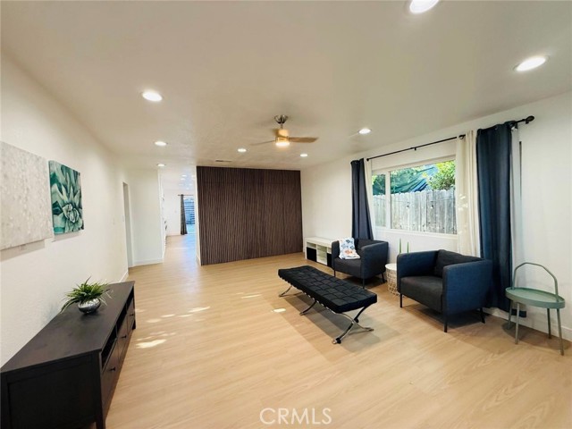 Detail Gallery Image 6 of 44 For 3502 W Flower Ave, Fullerton,  CA 92833 - 3 Beds | 2 Baths