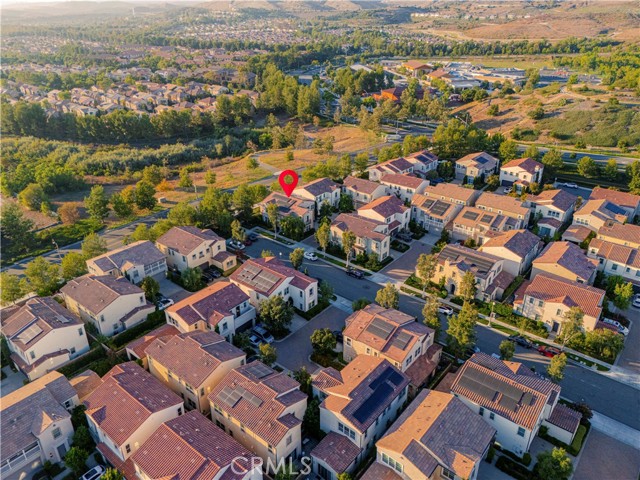 115 Hollow Tree, Irvine CA: https://media.crmls.org/medias/76c55dd5-9ec0-4573-9d55-f0f9009a99b0.jpg