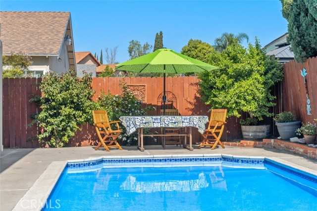 Detail Gallery Image 34 of 48 For 11608 Onyx, Cypress,  CA 90630 - 5 Beds | 3 Baths