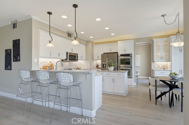 Detail Gallery Image 18 of 66 For 75 Rockrose, Aliso Viejo,  CA 92656 - 6 Beds | 5 Baths