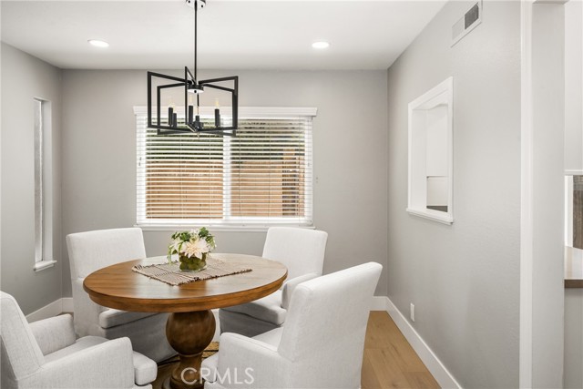 4052 Escudero, Irvine CA: https://media.crmls.org/medias/76c63e63-7628-43ee-a113-62cbf36747ca.jpg
