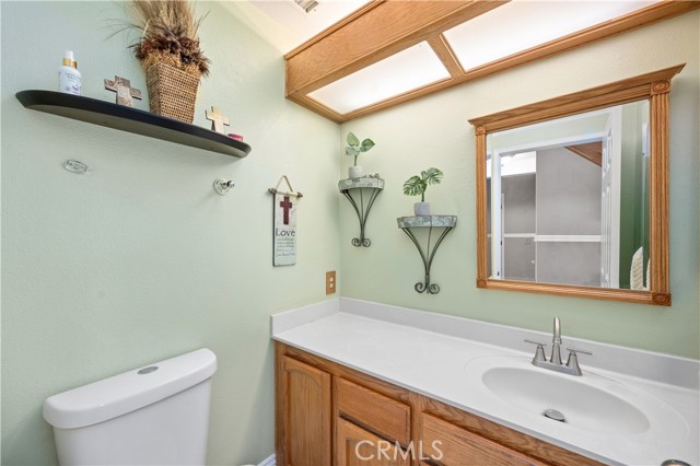 Detail Gallery Image 18 of 39 For 16965 Hidden Valley Rd, Perris,  CA 92570 - 4 Beds | 2/1 Baths