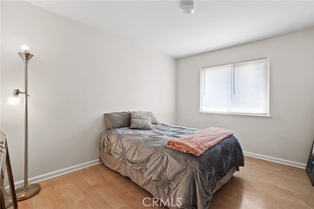 20071 Moontide Circle, Huntington Beach CA: https://media.crmls.org/medias/76c6c714-f8bd-47f9-b9df-ac4bfecb9df8.jpg