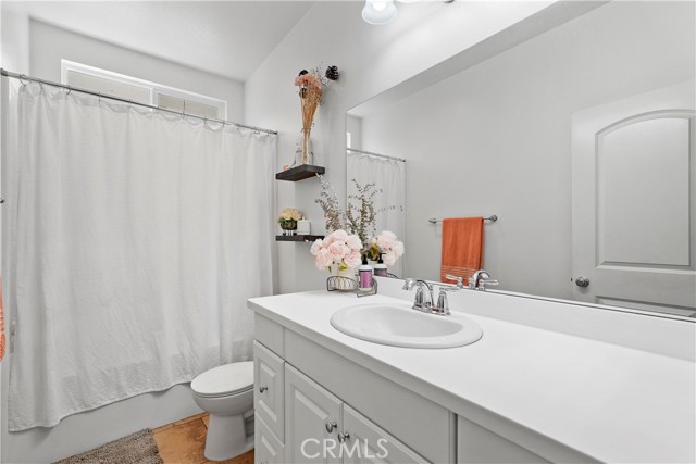 34770 Carina Place, Murrieta CA: https://media.crmls.org/medias/76c6f490-3608-4f6b-9394-4ec9c84b5743.jpg