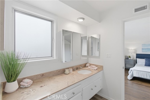 Detail Gallery Image 35 of 61 For 23452 Kathryn Ave, Torrance,  CA 90505 - 4 Beds | 2 Baths