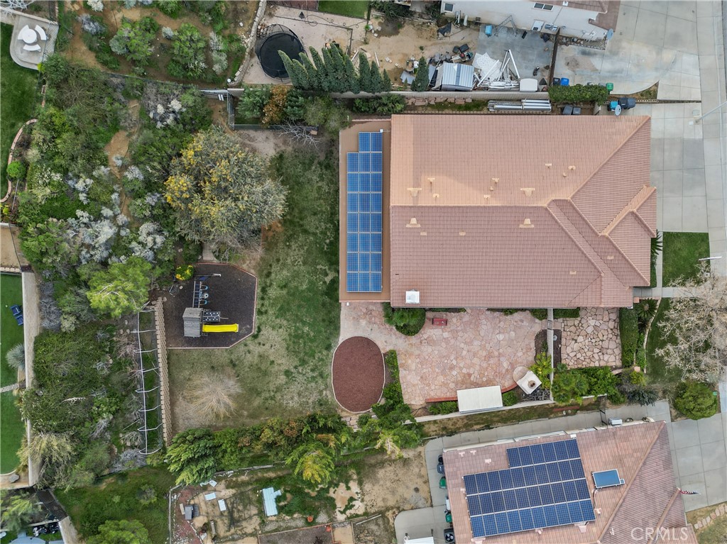 https://media.crmls.org/medias/76c7a1c8-f3f5-4133-8050-f07efd2b9d99.jpg?preset=X-Large