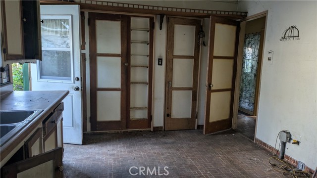 38 W Norman Avenue, Arcadia CA: https://media.crmls.org/medias/76c8bede-3973-4c7e-8491-395c39e18fc6.jpg