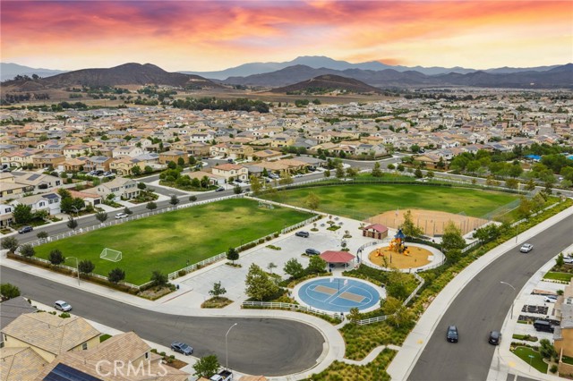 Detail Gallery Image 47 of 56 For 34565 Way Bright Pine, Murrieta,  CA 92563 - 4 Beds | 2/1 Baths