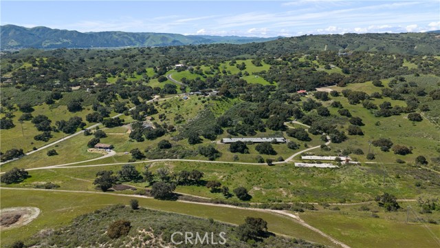 Detail Gallery Image 8 of 55 For 971 Canyon Ridge Rd, Solvang,  CA 93463 - 4 Beds | 2/1 Baths