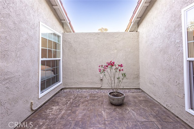 25065 Sunset W Place, Laguna Hills CA: https://media.crmls.org/medias/76c9fb0e-ac72-4c89-9118-1ad6e925a8b7.jpg