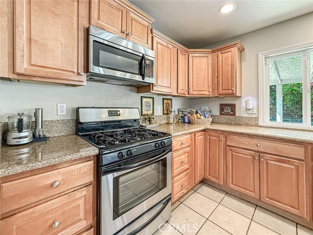 Detail Gallery Image 21 of 45 For 8371 Capistrano Ave, West Hills,  CA 91304 - 5 Beds | 3 Baths