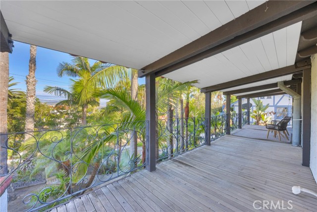 33792 Blue Lantern Street, Dana Point CA: https://media.crmls.org/medias/76cb30d5-b755-4f9b-8cc7-641436e9fa7a.jpg