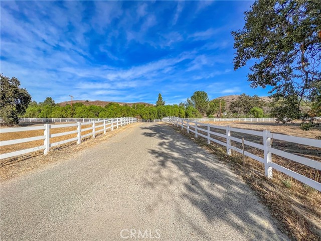 Detail Gallery Image 17 of 17 For 6467 Chesebro Rd, Agoura Hills,  CA 91301 - – Beds | – Baths
