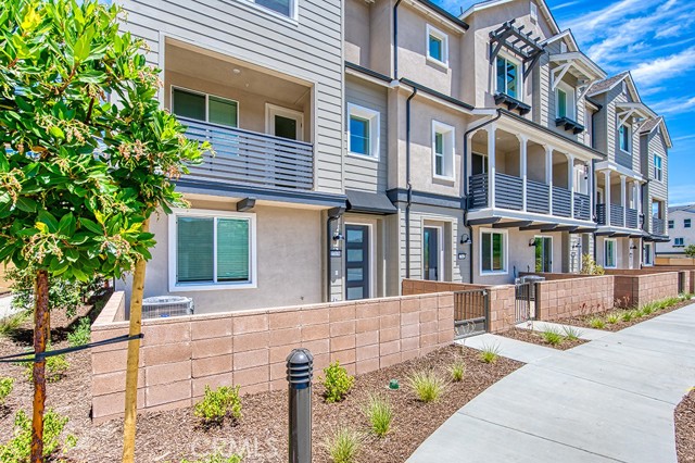 MLS# OC23133249