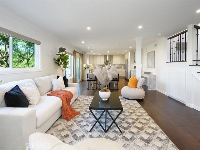 Family room to kitchen