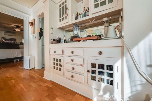 Detail Gallery Image 8 of 40 For 3215 Sherwood Ave, Alhambra,  CA 91801 - 5 Beds | 3 Baths