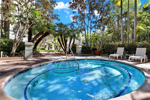 Detail Gallery Image 33 of 38 For 2253 Martin #410, Irvine,  CA 92612 - 1 Beds | 1 Baths