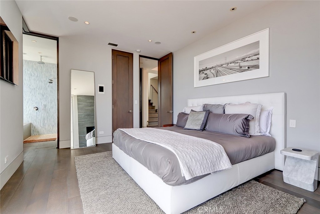 3208 Ocean Drive