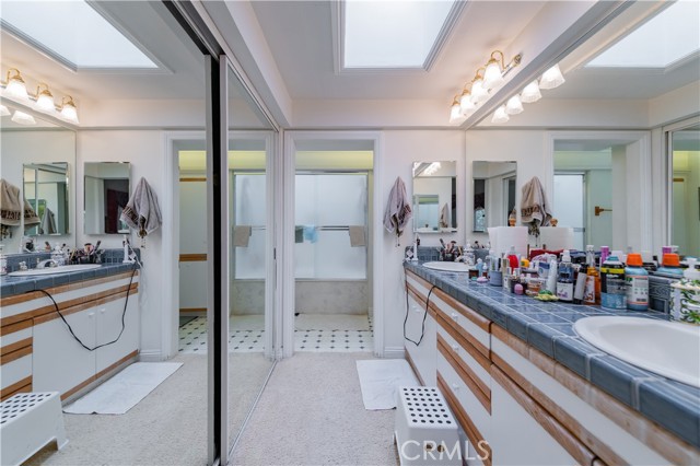 Detail Gallery Image 30 of 38 For 33 Sandpiper, Irvine,  CA 92604 - 4 Beds | 2 Baths
