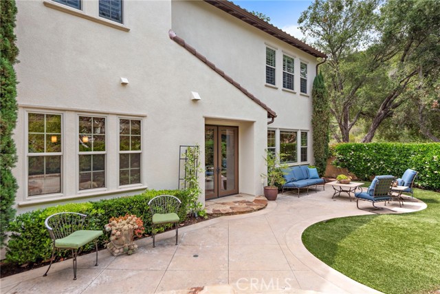 21 Corte Lomas Verdes, San Clemente CA: https://media.crmls.org/medias/76ce11c8-1af0-49c0-89f4-ab8cce4f167e.jpg