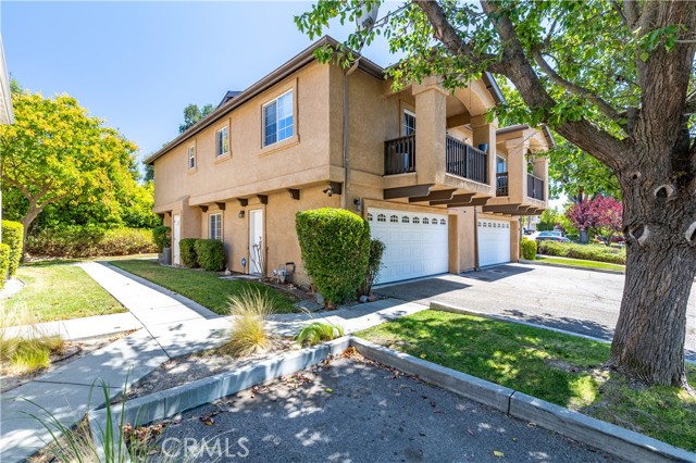 Detail Gallery Image 4 of 31 For 821 Marlbank Pl, Paso Robles,  CA 93446 - 3 Beds | 2/1 Baths