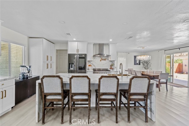 Detail Gallery Image 18 of 60 For 8263 3rd, Hesperia,  CA 92345 - 6 Beds | 3 Baths