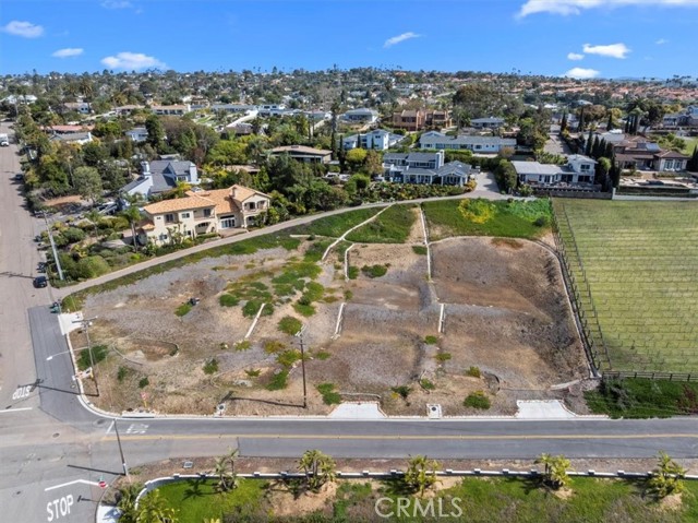 Detail Gallery Image 3 of 8 For 1115 Hoover Street, Carlsbad,  CA 92008 - – Beds | – Baths