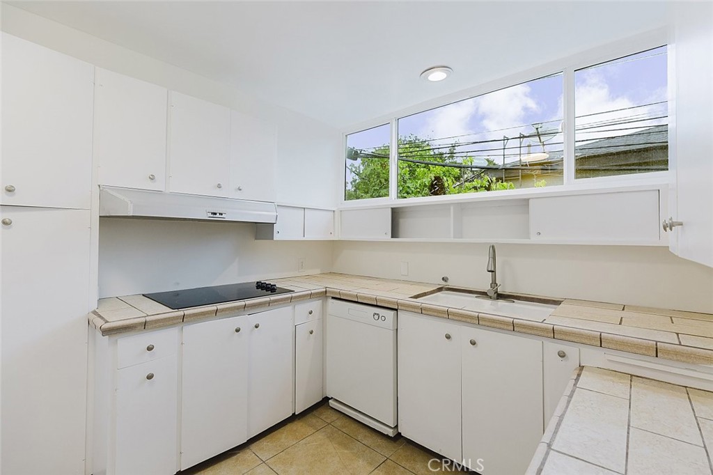 MLS #SR25248770 image #12