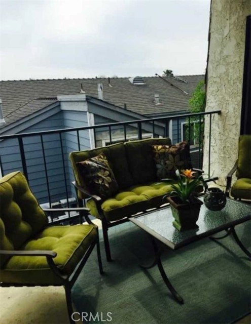 2 Bed Home for Sale in El Segundo, California