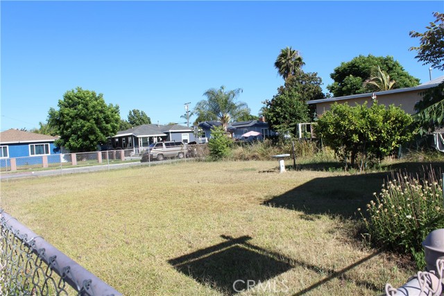 11842 Lindale Street, Norwalk CA: https://media.crmls.org/medias/76d1e1f5-bb49-41e5-9f73-236fcd9e48de.jpg