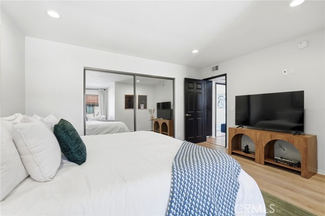 Detail Gallery Image 26 of 58 For 11127 La Maida #9,  North Hollywood,  CA 91601 - 3 Beds | 2/1 Baths