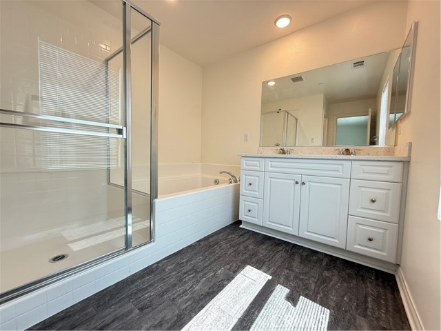 672 Suukat Court, San Jacinto CA: https://media.crmls.org/medias/76d27a8e-5bf5-434f-bdbf-a644cce87715.jpg