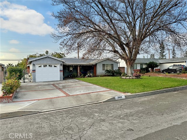 Detail Gallery Image 1 of 1 For 3909 N Morada Ave, Covina,  CA 91722 - 5 Beds | 2 Baths